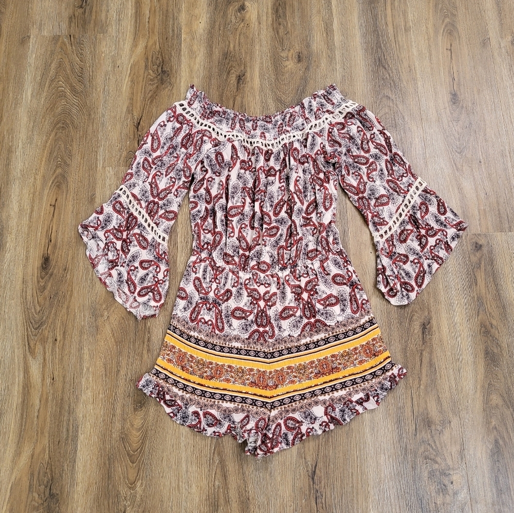 Clover+Scout Romper large Junior Multicolor Paisley Off the Shoulder Bell Sleeve